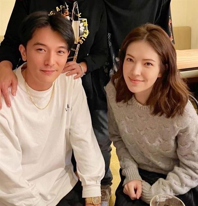 许玮甯产后首露面 气色好到发光