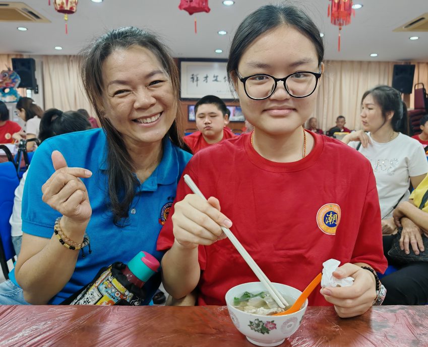 请签发（大北马）15名少年少女“出花园”，正式踏上成年之路。