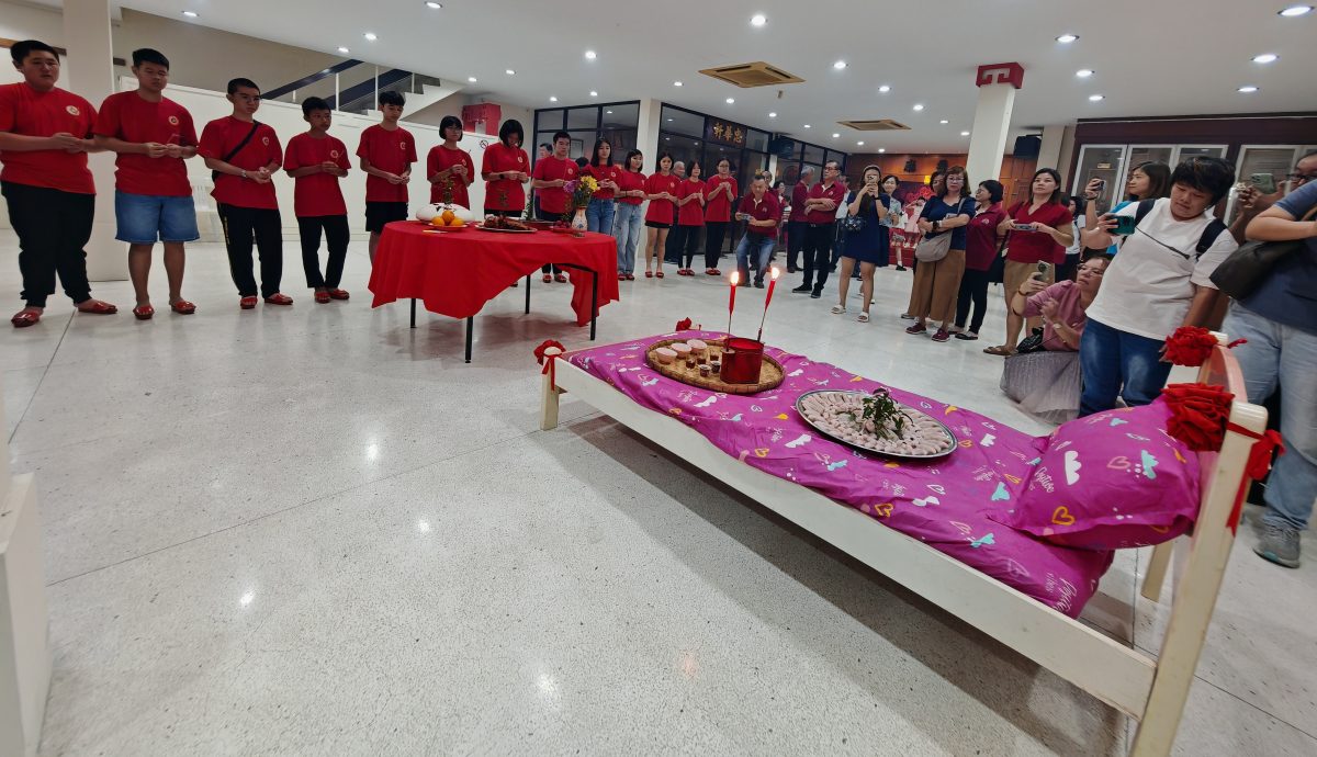 请签发（大北马）15名少年少女“出花园”，正式踏上成年之路。