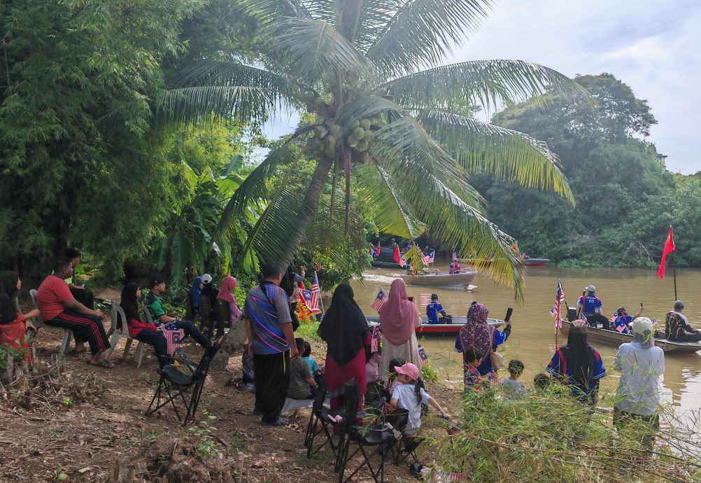 请签发（大北马）主文/87艘小船游吉打河庆国庆日。