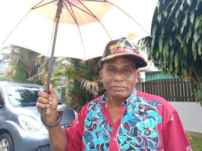 请签发,me03边稿-大都会/蕉赖鸿运花园电讯塔3个月前查封后无行动/6图