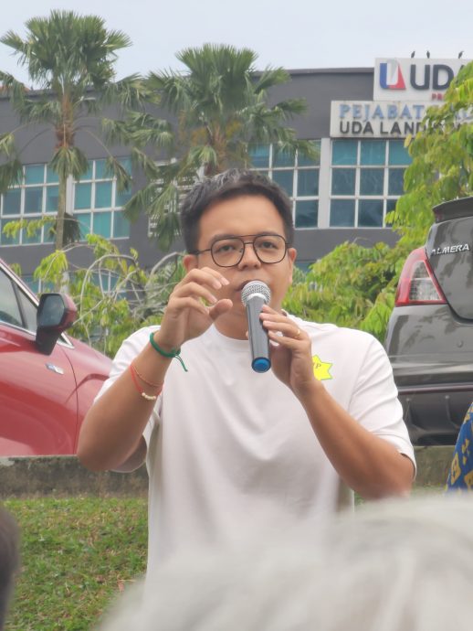 请签发－大都会：王俊伟吁巫统管束阿克马／１图