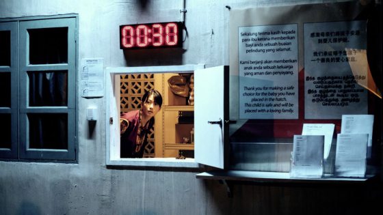 费比安/《摇篮凡世》戴胜鸟叼着脐带时,我们看见了什么? ↑ 费比安 2