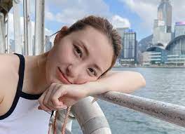 赌王千金何超云惊爆分手 清空消防员未婚夫合照