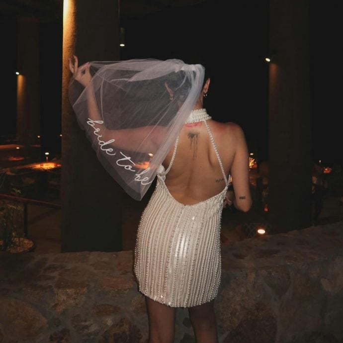  赛琳娜戈梅兹传9月出嫁 穿头纱办告别单身派对