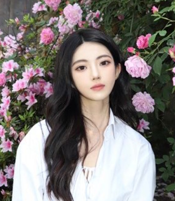 赵晴被爆有正牌男友 与许凯疑双劈腿对话流出