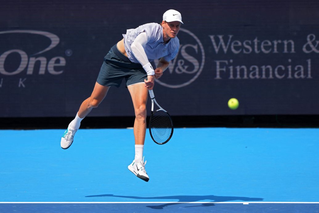 辛辛那提网球赛| 本世纪第5位硬地25连胜  辛纳率先杀进4强