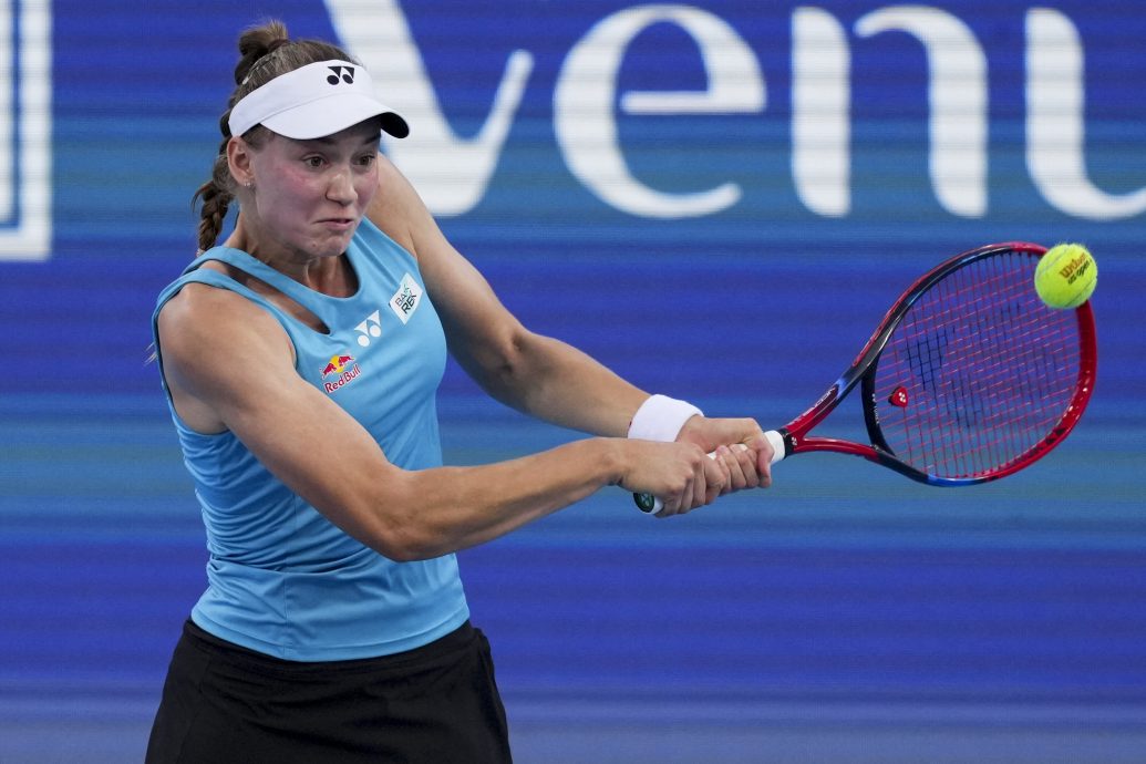 辛辛那提网球赛| 豪取硬地24连胜！  辛纳携手阿卡挺进8强