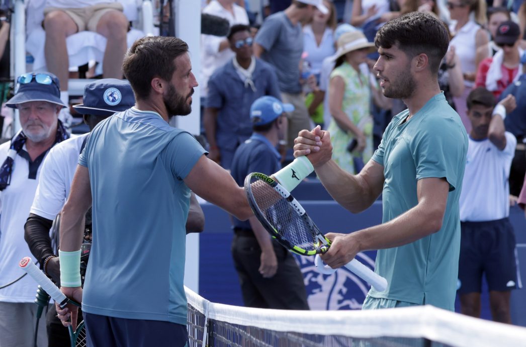 辛辛那提网球赛|梅德维德夫首圈意外出局 阿卡苦胜德祖赫晋级