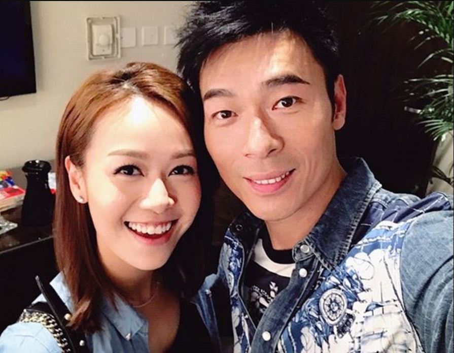 郑秀文许志安结婚12年 庆生放闪超甜视频流出