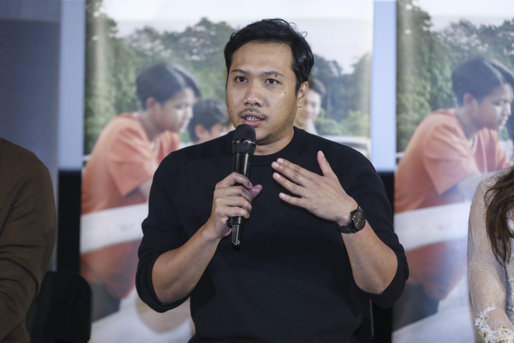 郑金发增重7.5公斤演大叔 陈俐杏看首映哭红双眼