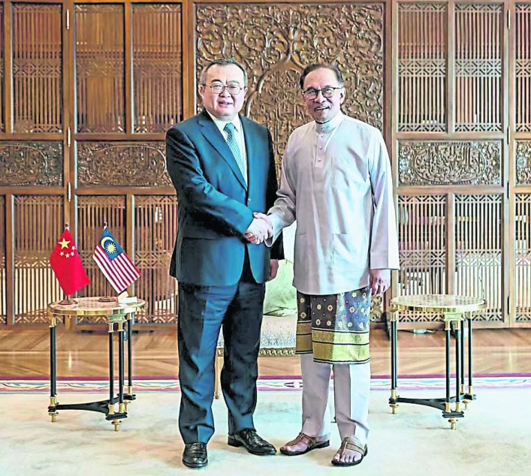 配头)安华刘建超