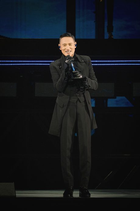 重提2年前台上晕跌认惊吓 张学友自嘲幽默打气惹笑