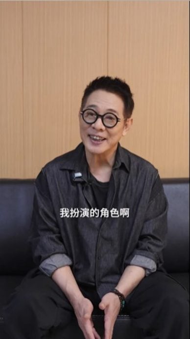 重提当年入籍新加坡 李连杰自嘲是腊肠