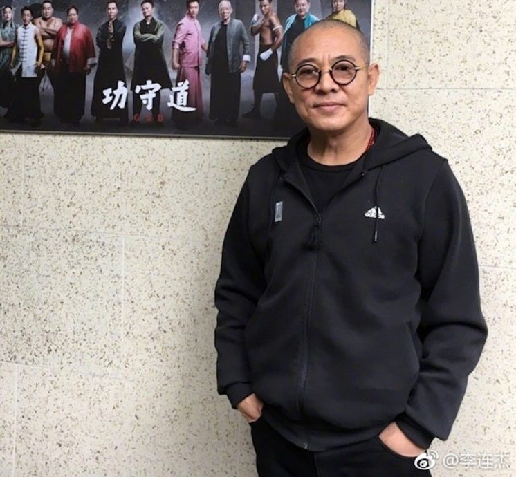 重提当年入籍新加坡 李连杰自嘲是腊肠