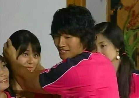 金钟国官宣结婚 网疯问:老婆到底是谁?