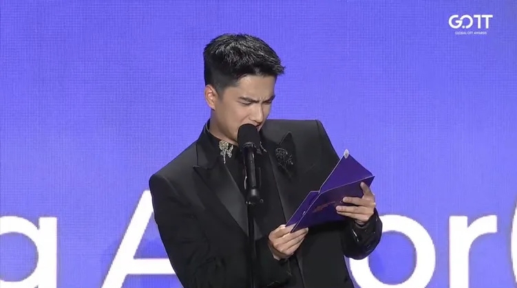 釜山颁奖曝卡片没名字 曾敬骅被吓到“屁滚尿流”