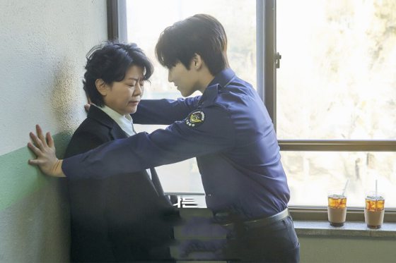 阿仁／《她的日与夜》在年龄裂缝中寻找自我