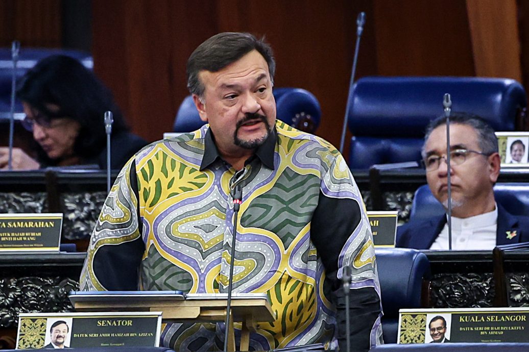 阿米尔∕第13大马计划宣布迄今,股市上扬了70点