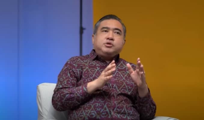 陆兆福：暂无报废政策 郊区仍依赖旧车