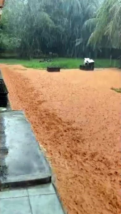 陈俊广:施工影响排水,2地区居民担忧引发闪电水灾。