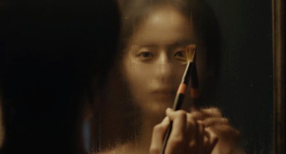 陈头头／《Renoir》、《Winter in Sokcho》：夏天与冬天的少女肖像