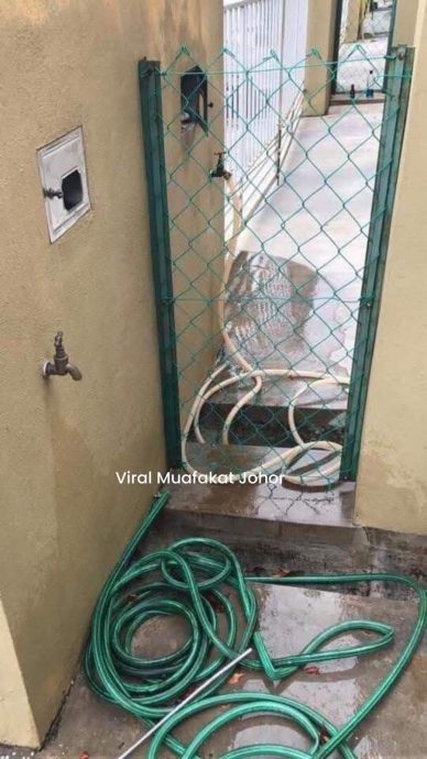 陌生男叫喊后屋外水龙头莫名被打开 屋主忧入屋打枪新招!