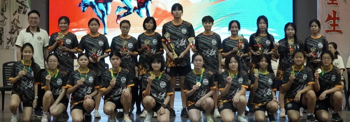 霹／育才独中“慈善义跑” 千人挥汗献力筹建校基金