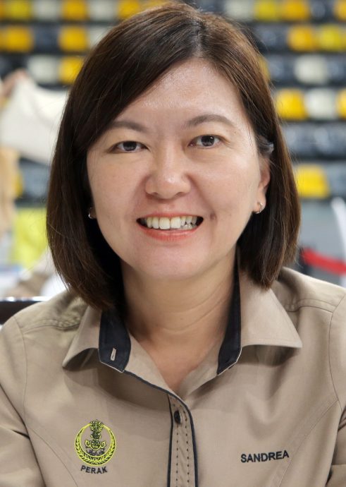 霹：请签网／封面主文／双溪巴里华大伟组屋重建 推出集房屋商业综合发展