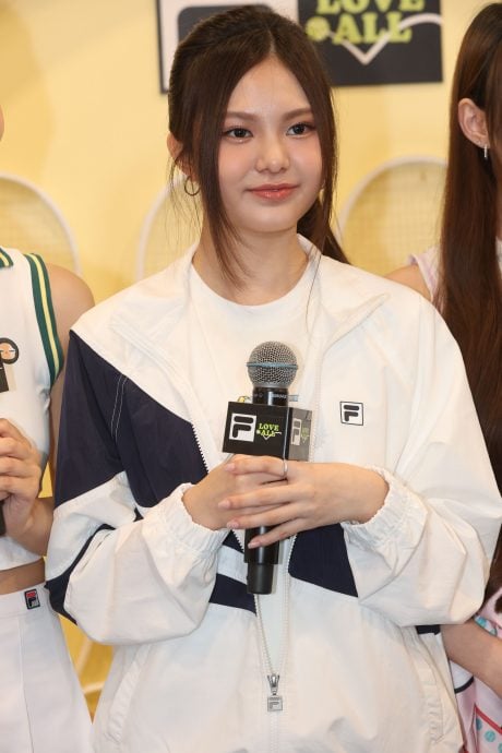 首次以KIIRAS队长身分返马站台 Lingling全程当翻译员