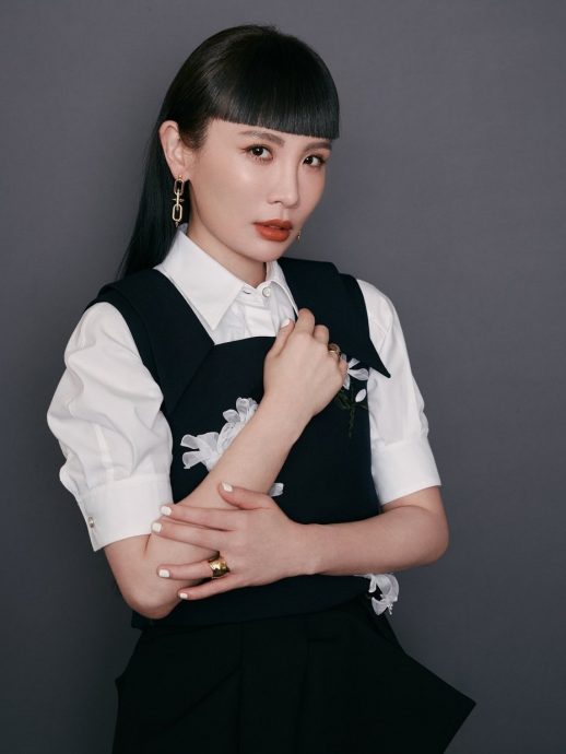 魏如萱三角恋扑朔迷离 男友被直击激吻旧爱