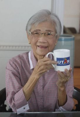 黄丽绥陈毅明荣膺陈嘉庚精神奖 十载辉煌礼赞教育学术翘楚