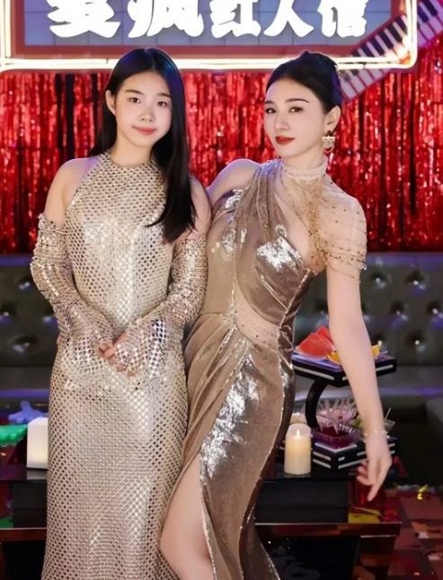 黄奕爱女被轰“毒二代” 锺丽缇老公护航被网暴