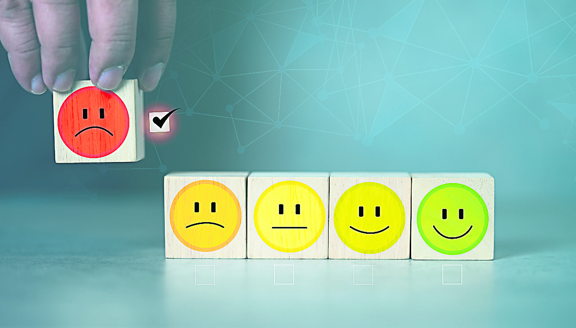 (16/8见报)城人小说——情绪银行/宁夕