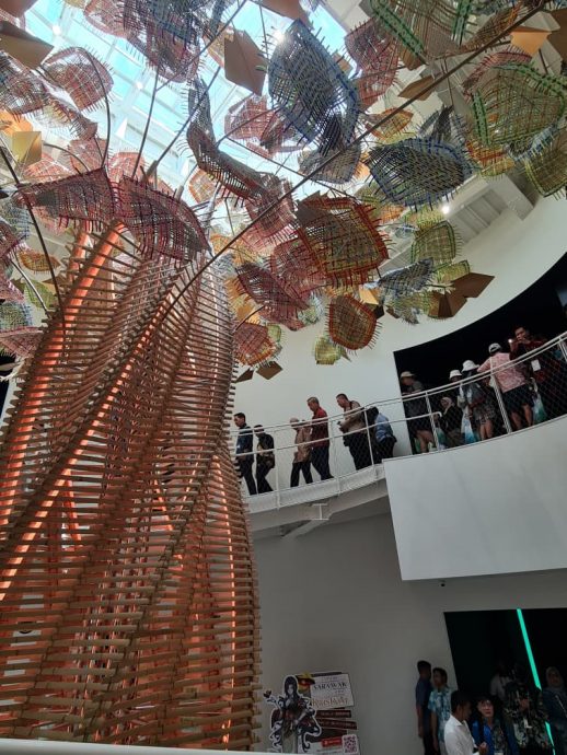 （18/8见报）大阪世博大马馆  多元文化编织蓬勃经济