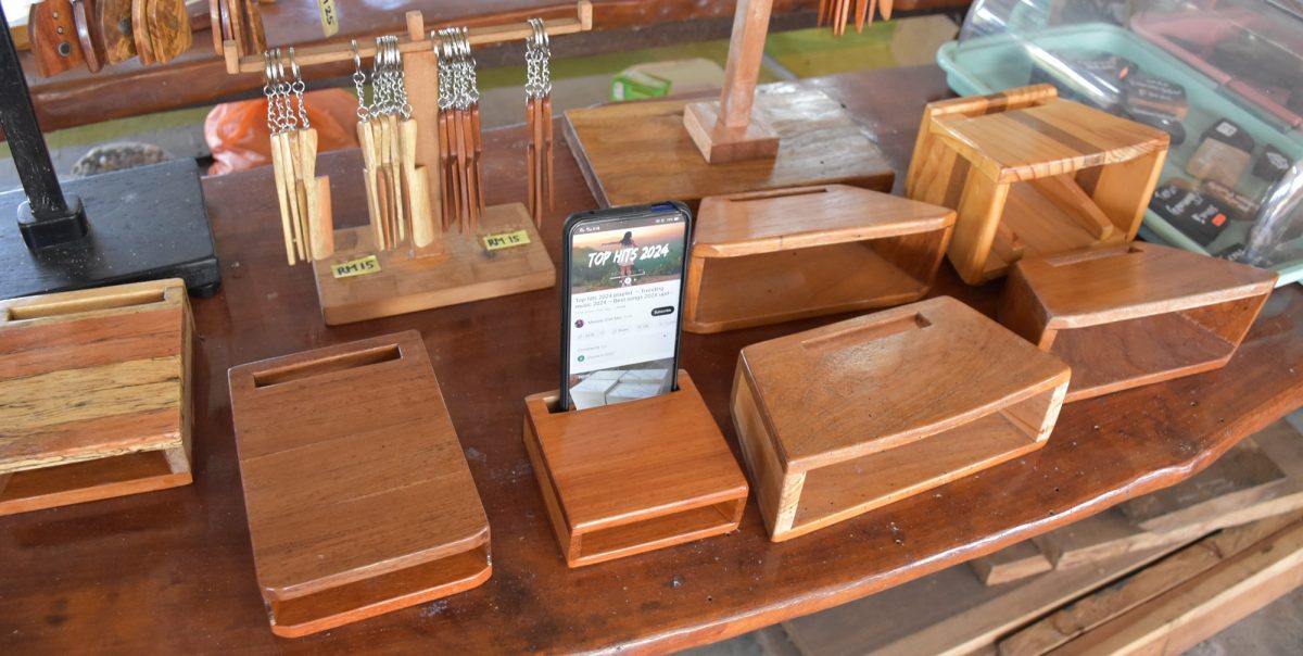 (21/8见报)《星洲人VIP》:丹绒加弄海尚人趣蟹馆串联周边生态游