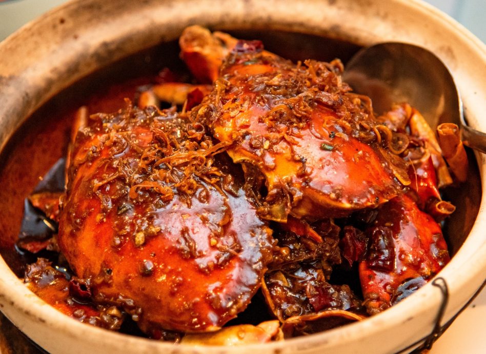 (21/8见报)《星洲人VIP》:丹绒加弄海尚人趣蟹馆串联周边生态游