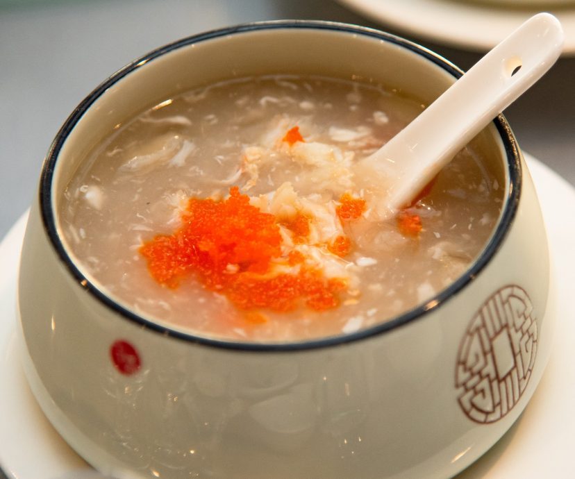 (21/8见报)《星洲人VIP》:丹绒加弄海尚人趣蟹馆串联周边生态游