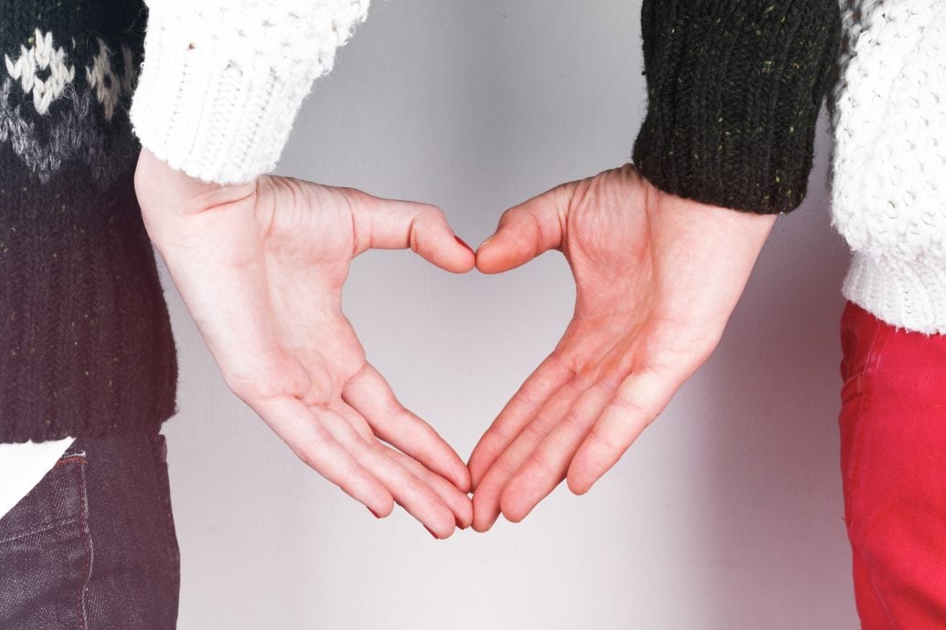 （26/8见报）城人小说——黑白璧人／秋林