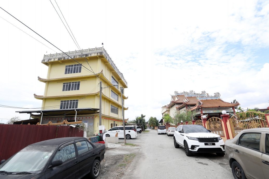 （26/8见报）大都会-《异宗求同》/班达马兰佛祖慈善院／20图