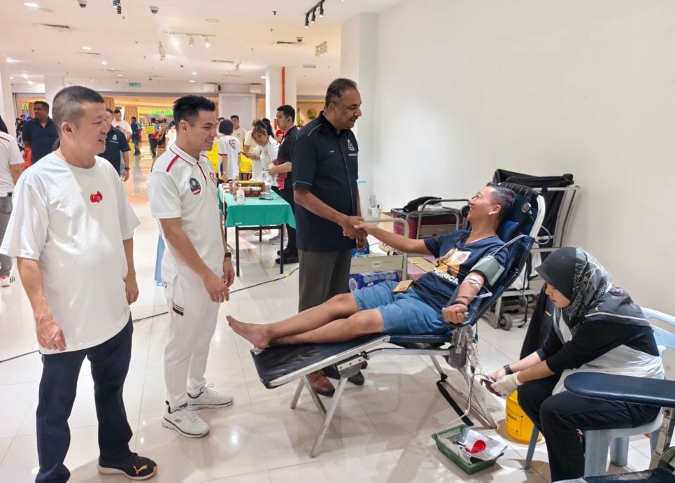 （26/8见报）大都会-《异宗求同》/班达马兰佛祖慈善院／20图