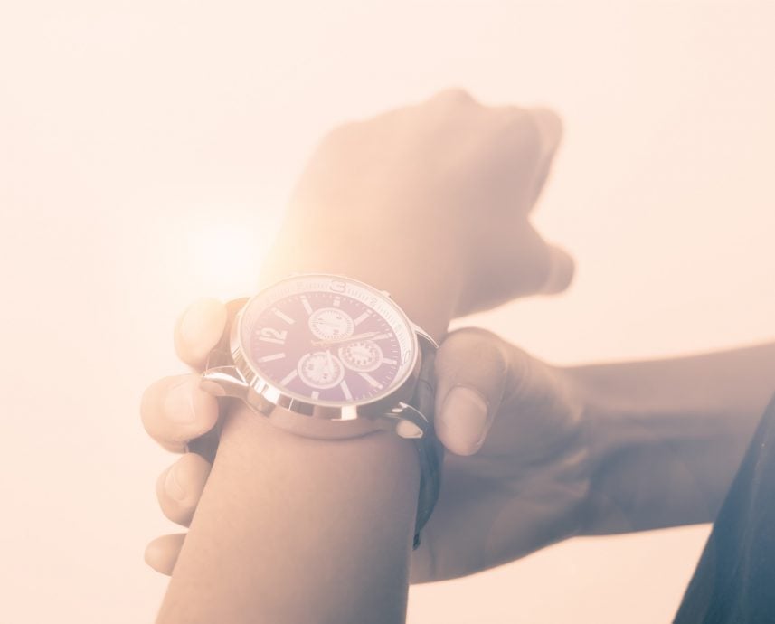 (2/8见报)城人小说——几时有空出来见面/柯倪