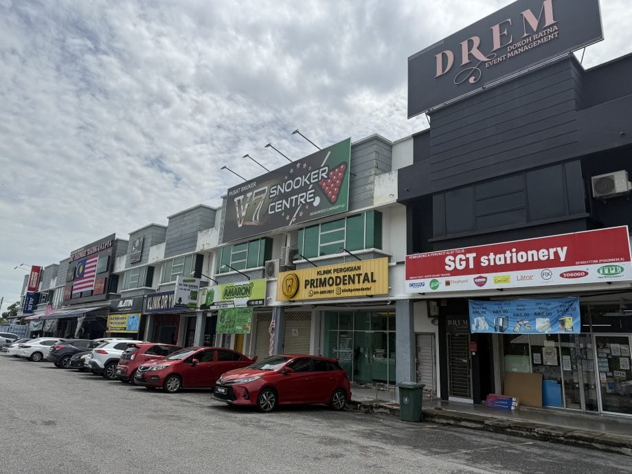 （全国版）倒挂国旗|甲抛峇底五金店及同排商铺恢复营业