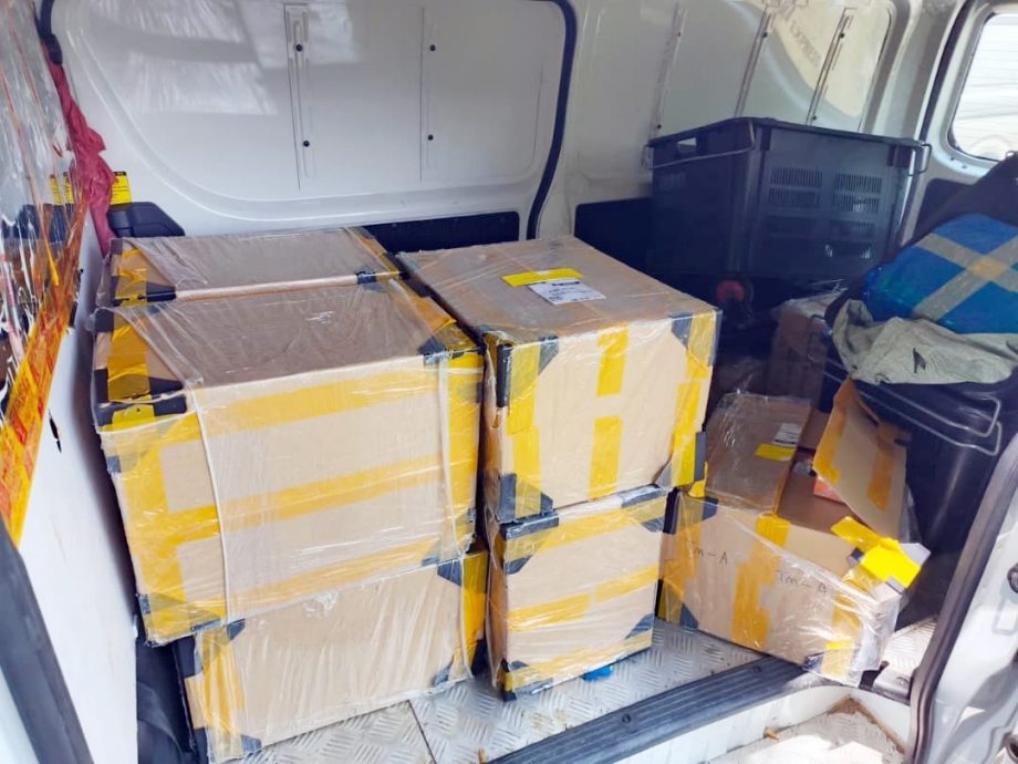 (全国版)快递电子烟到巴东勿刹被拦截,司机卖家无合法文件贩运贩卖电子烟落网