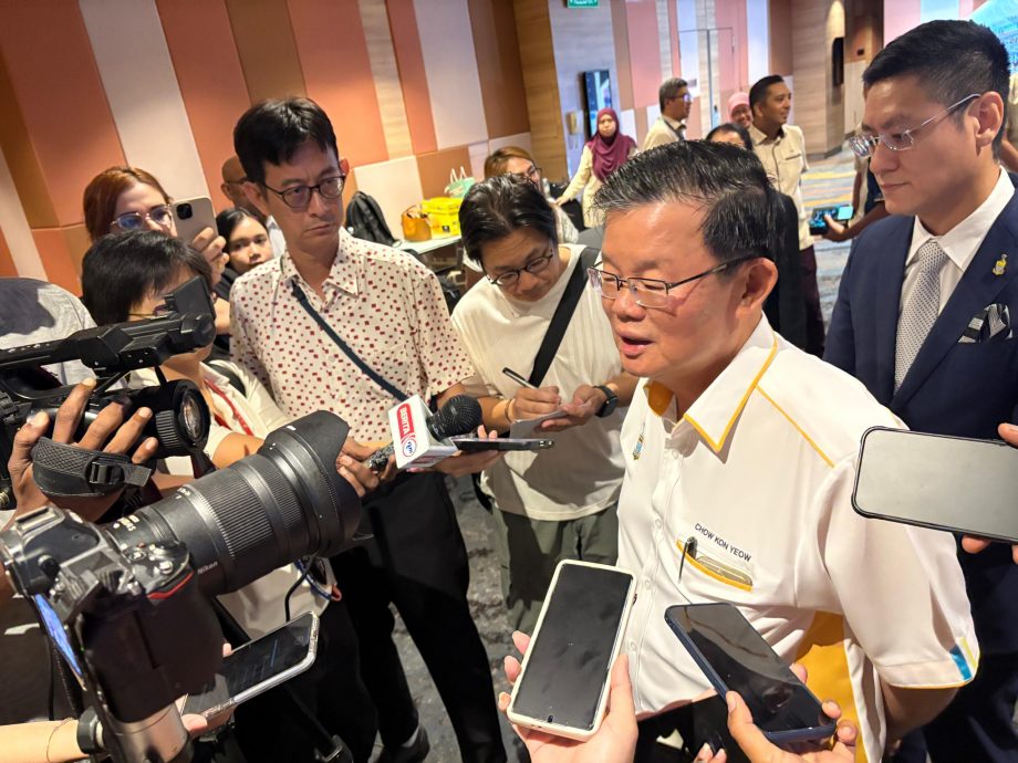 （全国版）警方调查MBI资金流向查到PDC　曹观友：PDC仍如常运作　