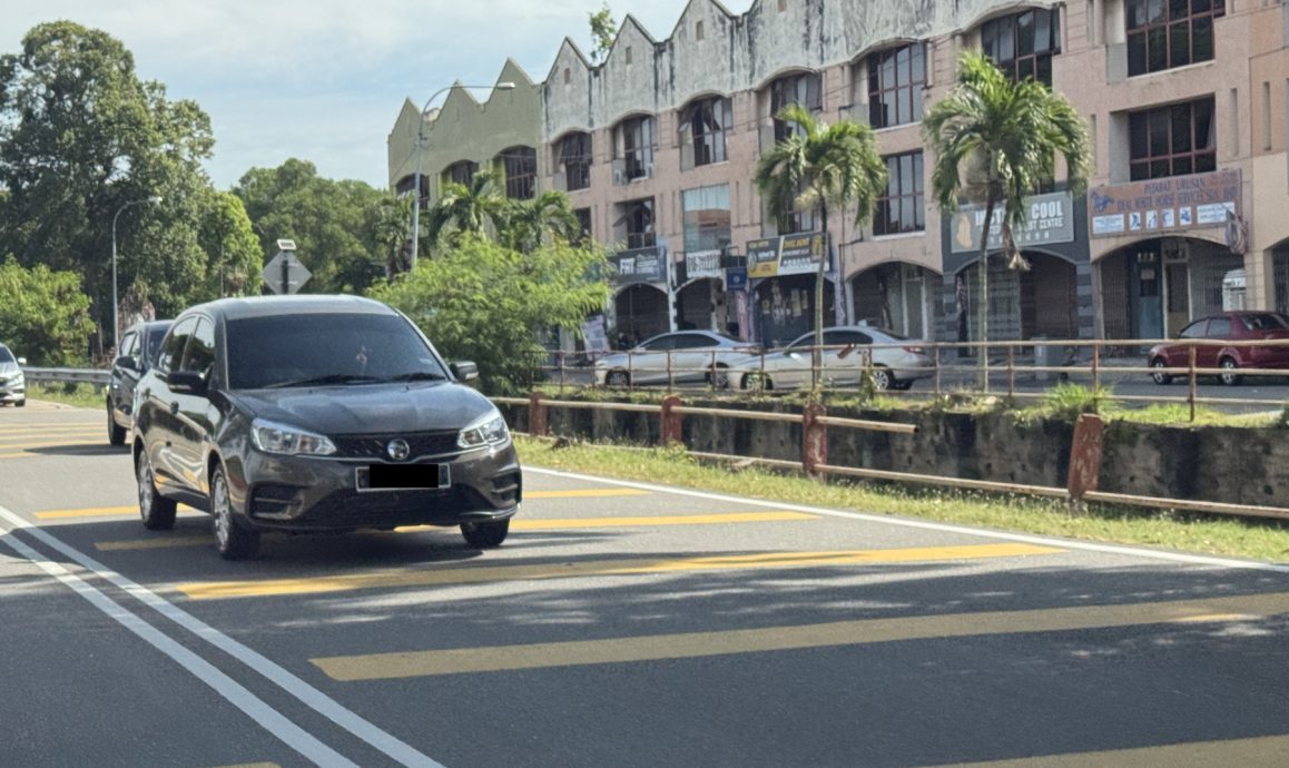 （古城封面副文）默迪卡大路破旧铁栏杆有望明年“退役”