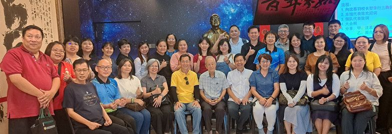 (古城版)参观沈慕羽书法文物馆