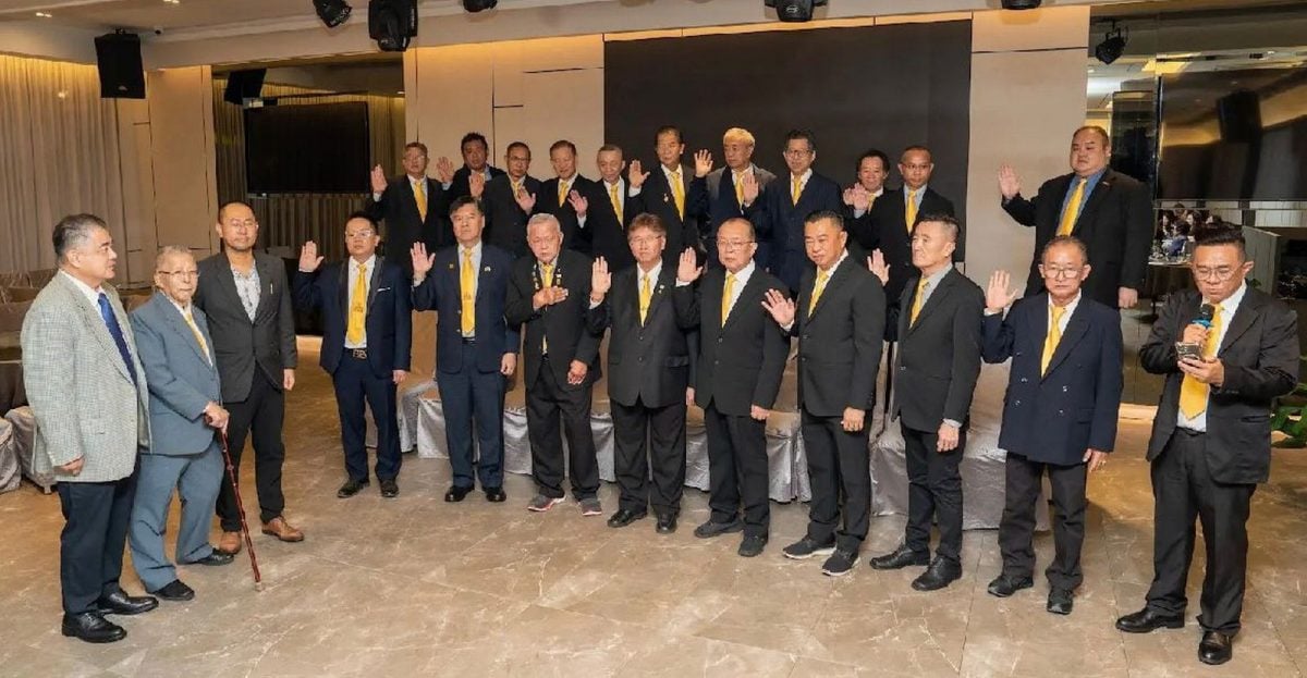 (古城版)清灵宫新届理事宣誓就职