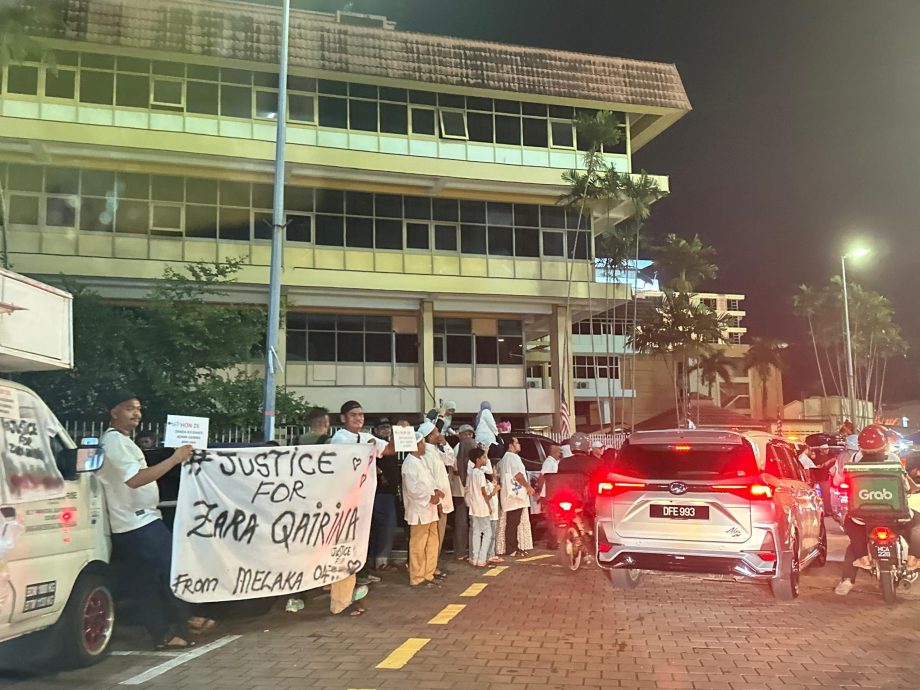 （古城第二版主文）甲数千人声援查拉 