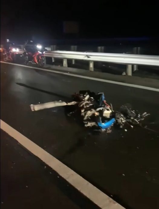 （大北马）南北大道北上路段凌晨发生致命车祸 17岁骑士身亡